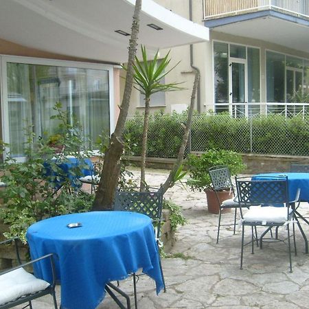 Hotel Bel Air Rivazzurra Di Rimini Exteriér fotografie