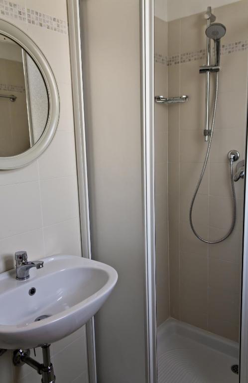 Hotel Bel Air Rivazzurra Di Rimini Pokoj fotografie